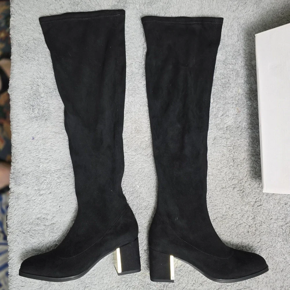 Alfani Nanda Black Faux Suede Over The Knee Boots Gold Heel Women's‎ Size 5 NEW
